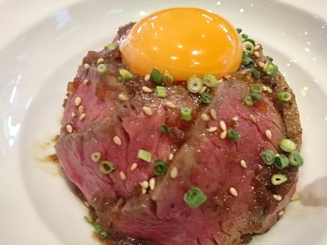 ローストビーフ丼