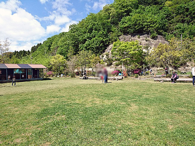 ロマンの森共和国