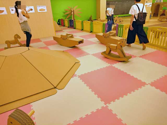 リンクパーク ダンボールアート