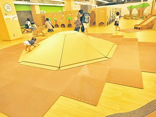 ダンボールアート