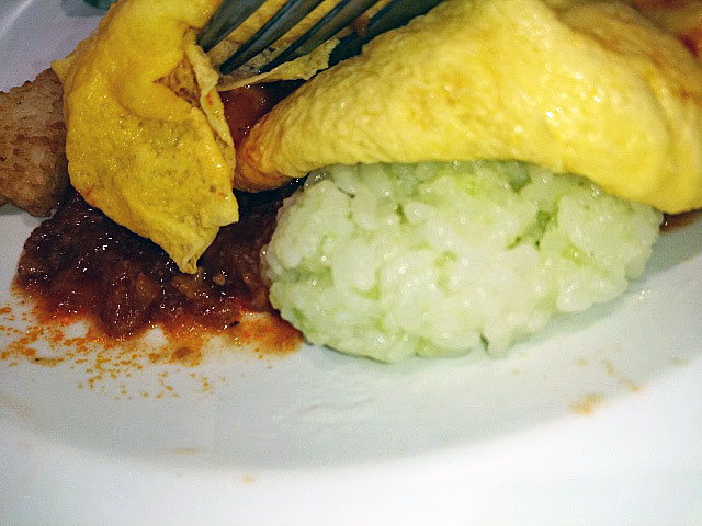 けろっぴカフェ オムライス